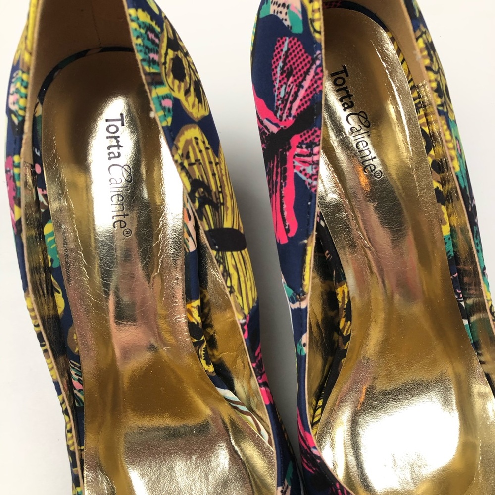 Floral Bow Pointed Toe Heels in Navy Multi - Picture 3 of 7